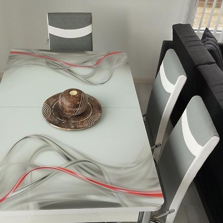 Valemar Apartments Pomorie Ngoại thất bức ảnh