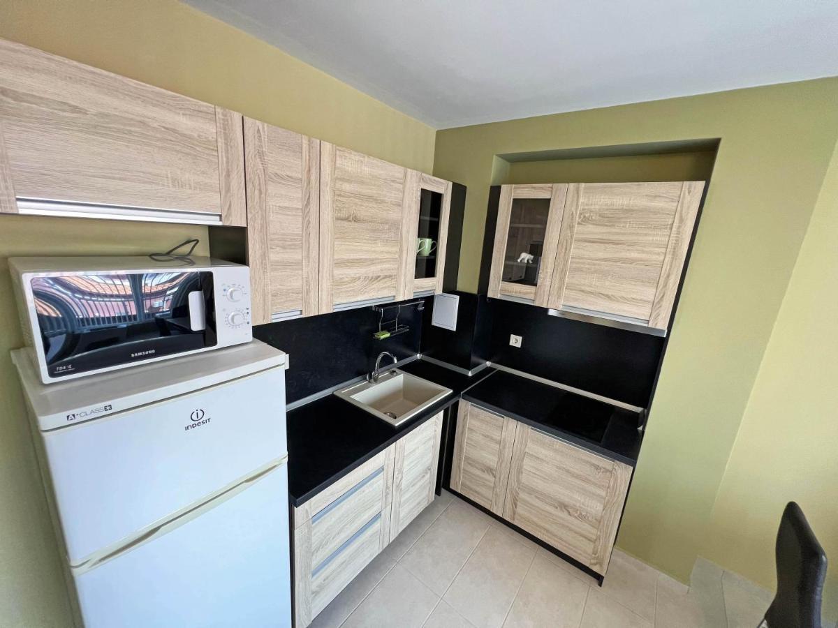 Valemar Apartments Pomorie Ngoại thất bức ảnh