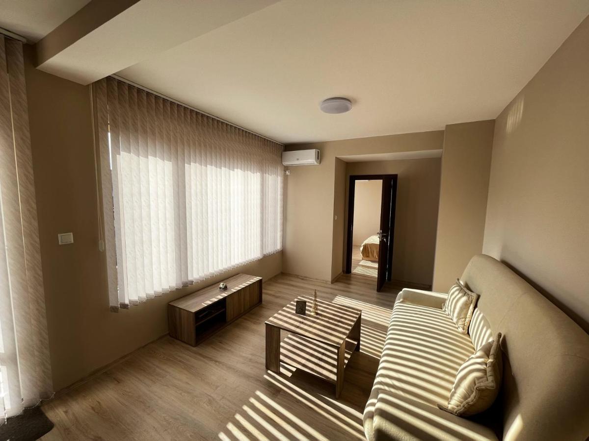 Valemar Apartments Pomorie Ngoại thất bức ảnh