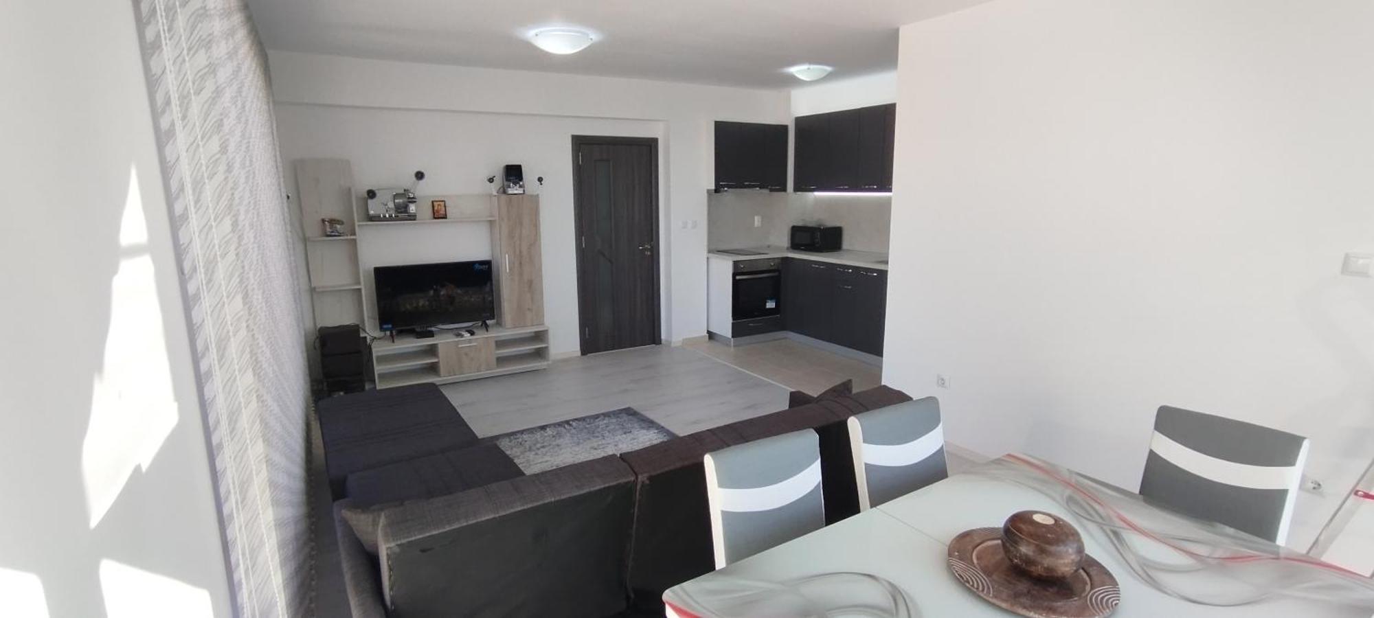 Valemar Apartments Pomorie Ngoại thất bức ảnh